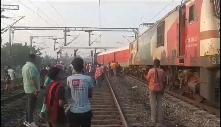 Kolkata train accident rescue operations