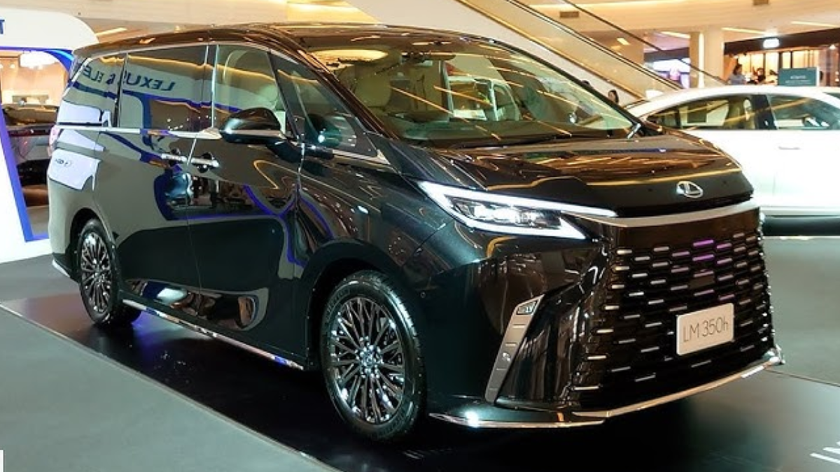 Lexus LM350h: Soaring Demand Leads to Temporary Booking Halt