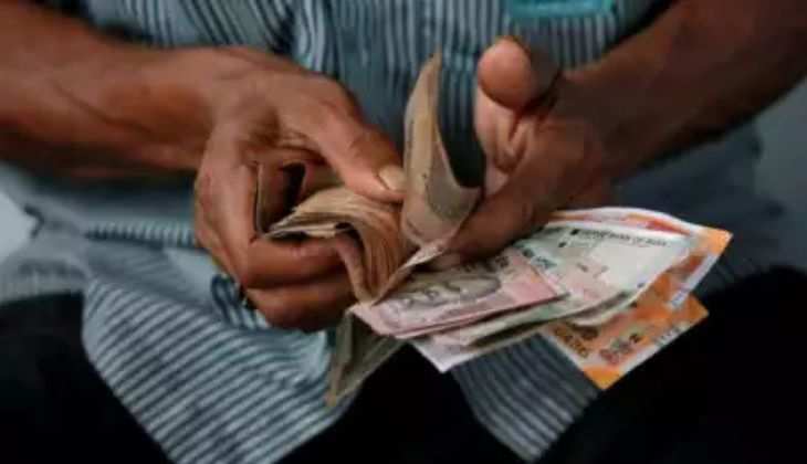 Rupee Declines to 84.28, RBI Signals Economic Stability - Read Now