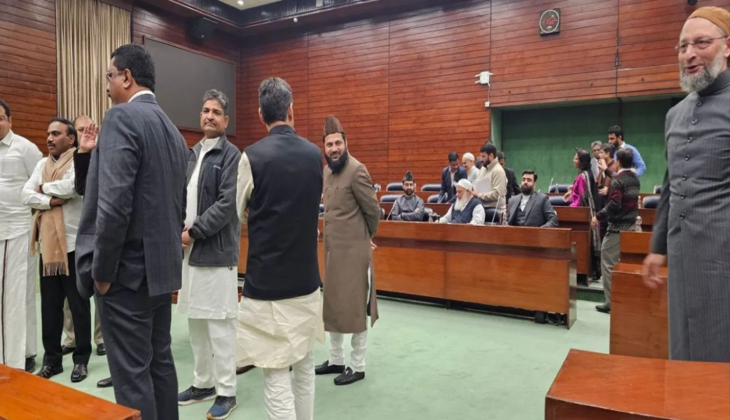 Disruption in JPC Meeting on Waqf Bill: Marshals Called, Opposition MPs Suspended