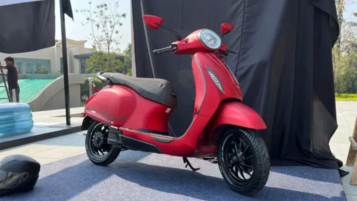 Bajaj Chetak 3503 Launch: Rs 1.1 Lakh Price, 155 Km Range, Full Details