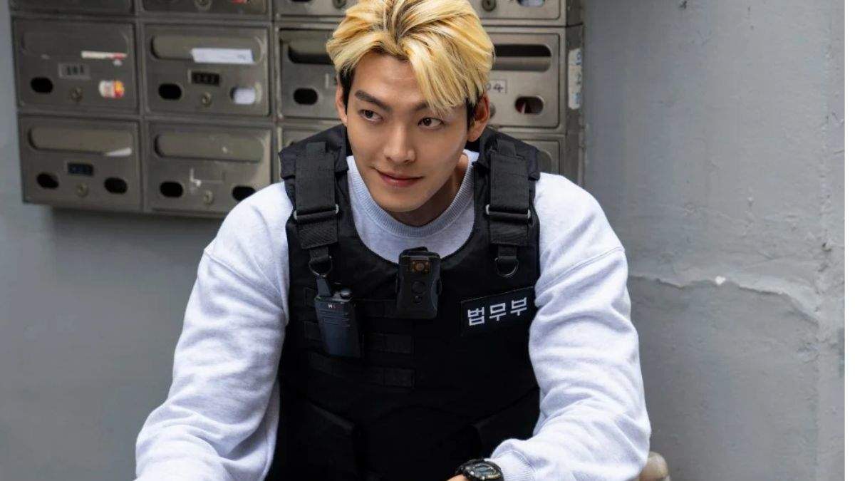 Kim Woo Bin’s Officer Black Belt Dominates Netflix’s Global Charts with