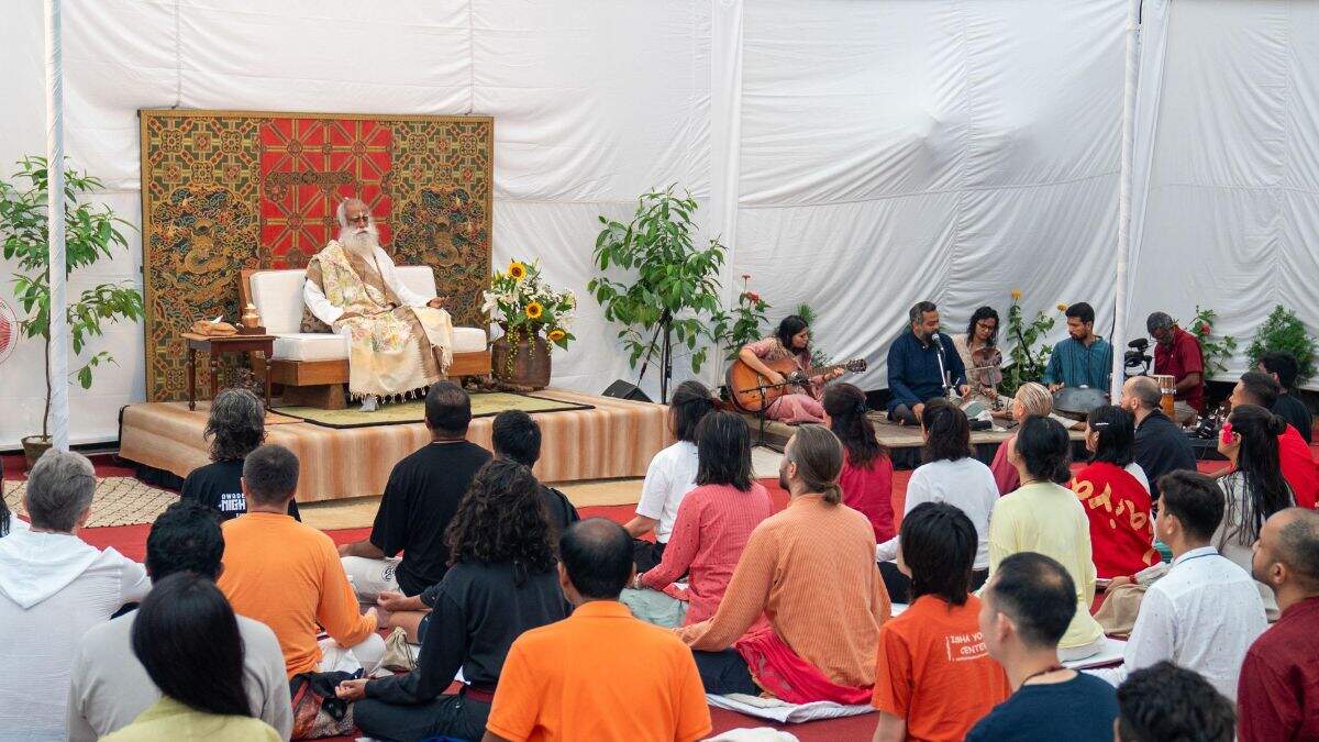 Sadhguru Completes Kailash Yatra on Motorcycle After Two Major Brain Surgeries, Calls It a Testament to Yoga’s Power