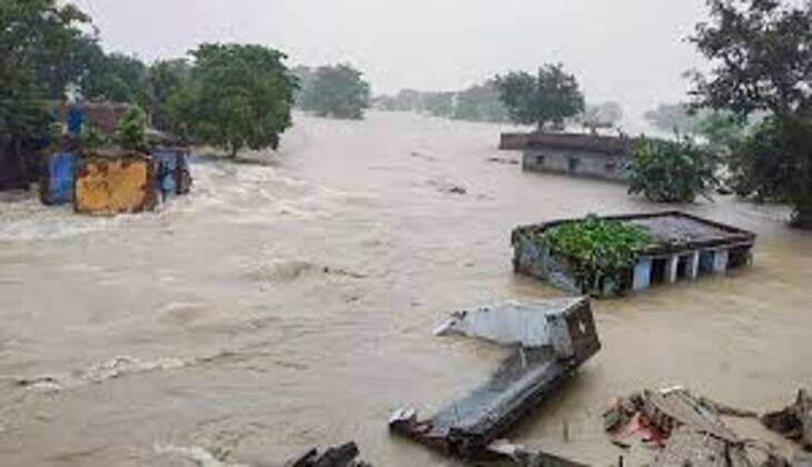 Chaos on the Kosi: Viral Video Captures Panic as Floodwaters Surge in Bihar Amidst Heavy Rains!
