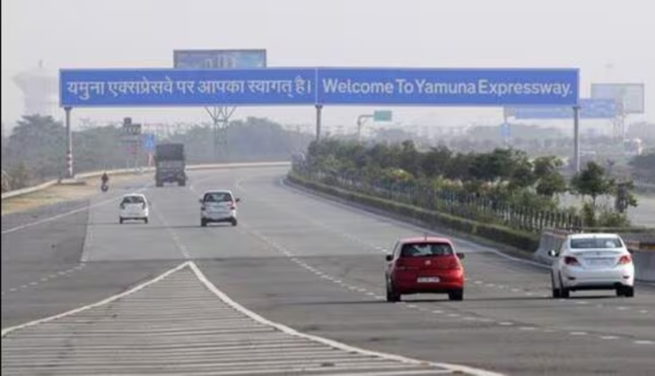 Speed Limit Reduction on Noida-Greater Noida Expressway Postponed: Fog-Beating Safety Measures