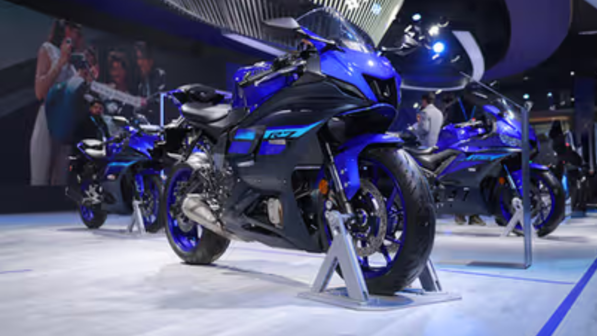 Yamaha R7: Successor to the Legendary R6