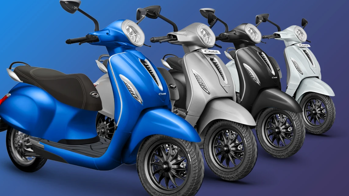 Bajaj Chetak Blue 3202: A Game Changer with 137 km Range at ₹8,000 Less!