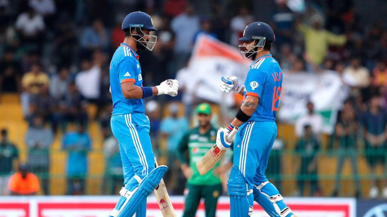 Sachin Tendulkar congratulated