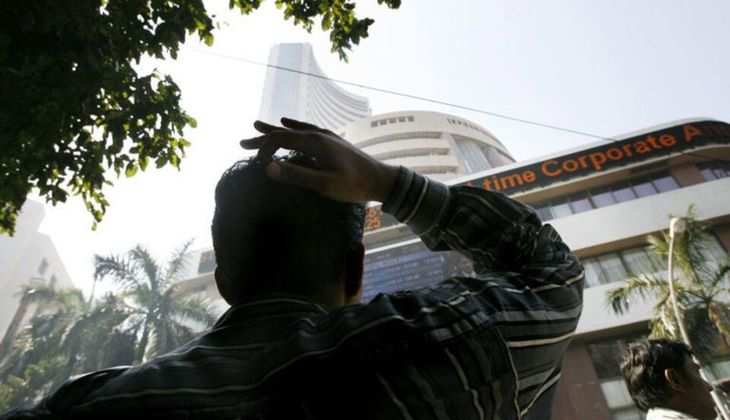 Q2 Results FY25: 66% Companies See EPS Cuts, Small and Midcaps Struggle; PSBs, Pharma Outperform - Read Now