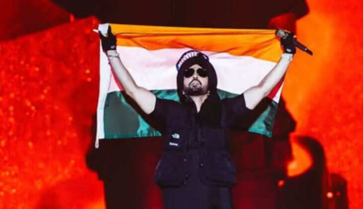 Diljit Dosanjh&rsquo;s Emotional Tribute to His Mother at Delhi Concert