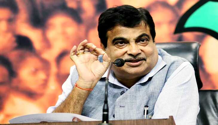 Nitin Gadkari Calls for Introspection Among Leaders, Emphasizes Unity for 'Vishwa Guru' Status