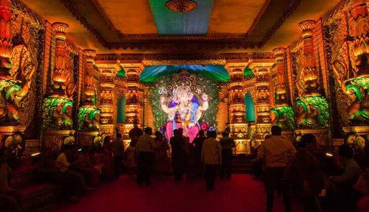 Ganesh Chaturthi: High Court-Themed Ganesh Pandal in Hosur Captivates Visitors