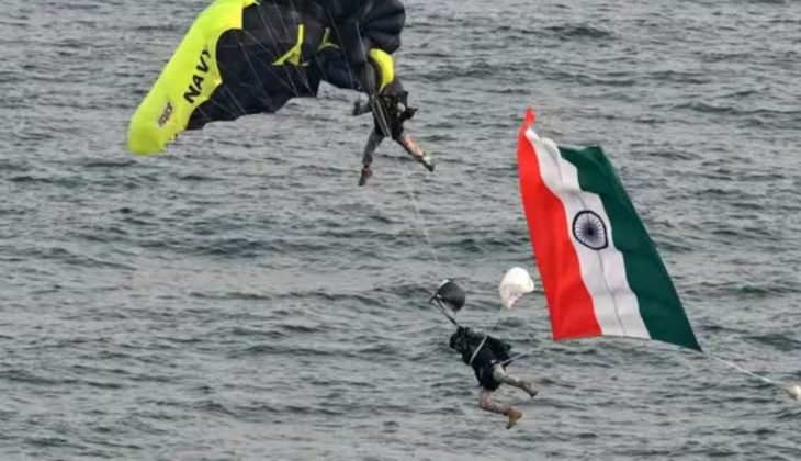 Terrifying Video: Navy Officers' Parachutes Get Entangled Mid-Air, Fall Captured on Camera