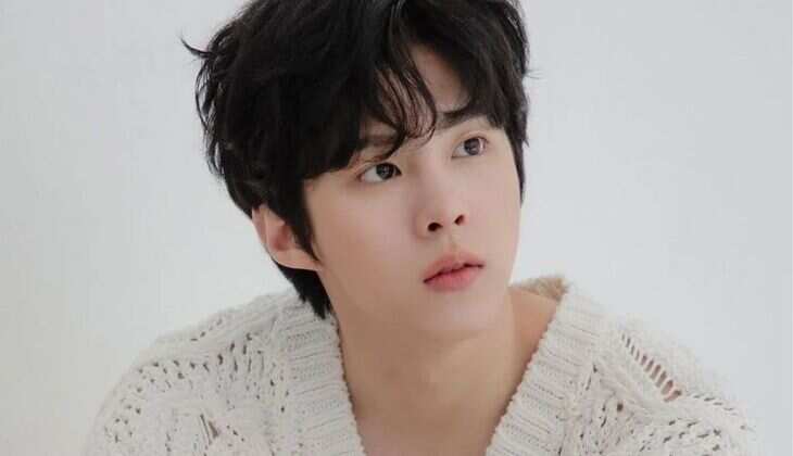 Kim Woo Seok Gears Up for Military