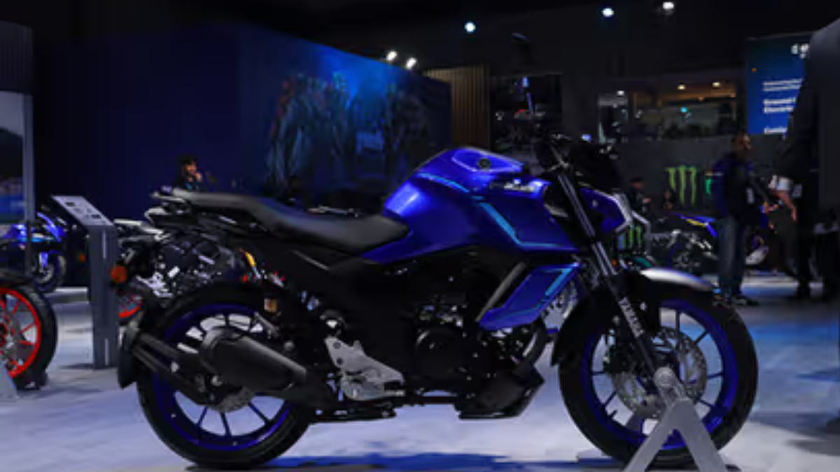 Yamaha FZ-S Fi DLX Hybrid: More Power, More Fuel Efficiency