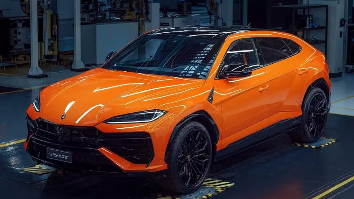 5. Lamborghini Urus SE
