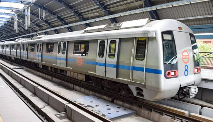 Delhi Metro Penalty: Stopping Metro Doors with